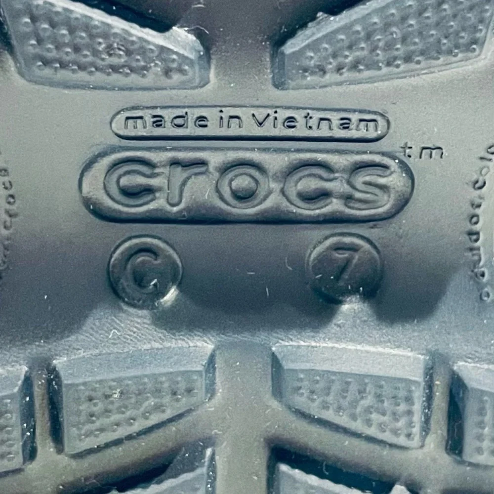 CROCS new without